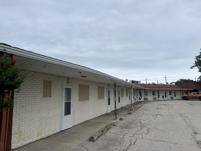 Smiths Motel (Northway Inn, Gaslite Motor Lodge, Shulz Bavarian Inn & Motel) - Sept 10Th 2023 (newer photo)